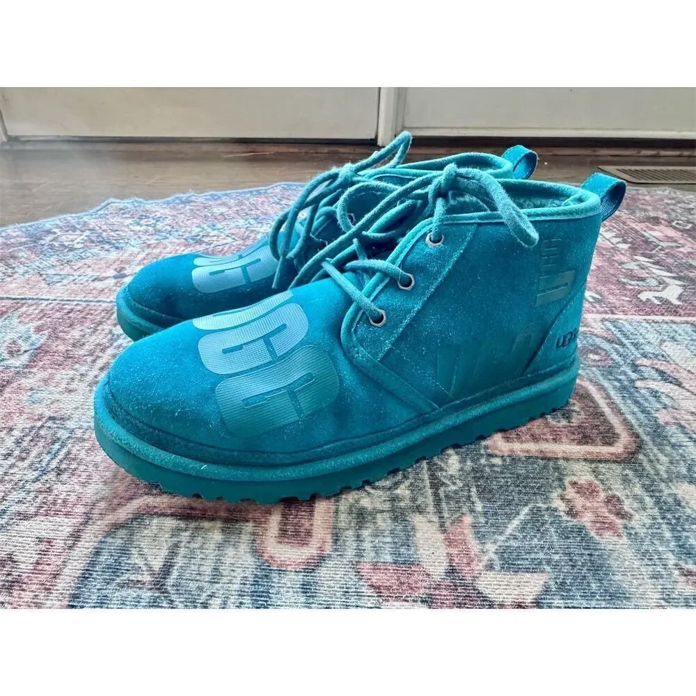 UGG Neumel Men's Chukka Boots Size 10‎ Graphic Outline Casual